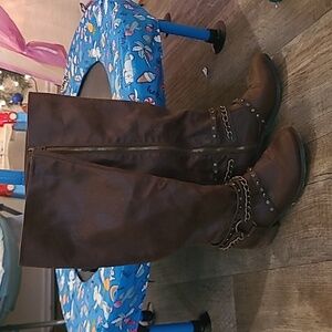 Not rated brown boots size 8